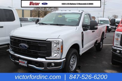 New 2025 Ford F250 XL w/ XL Chrome Package