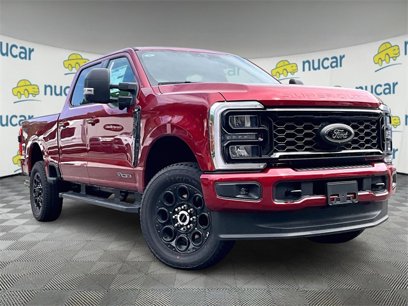New 2025 Ford F350 XLT w/ Black Appearance Package