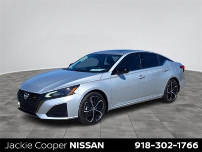 New 2025 Nissan Altima 2.5 SR w/ SR Premium Package