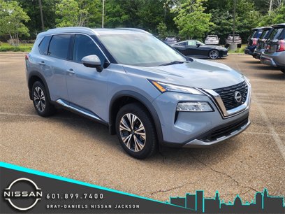 Used 2023 Nissan Rogue SL