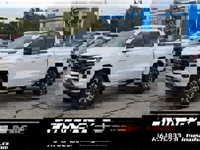 New 2024 Chevrolet Colorado Z71 w/ Z71 Convenience Package 2