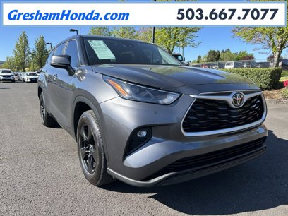 Used 2023 Toyota Highlander LE