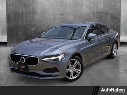 Used 2018 Volvo S90 T5 Momentum