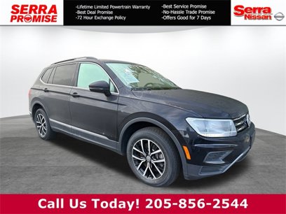 Used 2021 Volkswagen Tiguan SE w/ Panoramic Sunroof Package