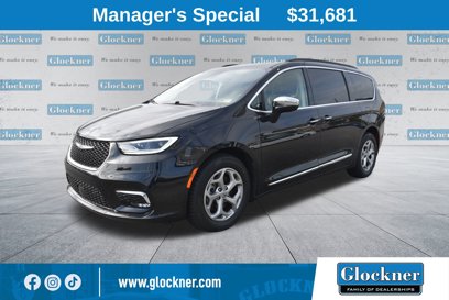 Used 2023 Chrysler Pacifica Limited