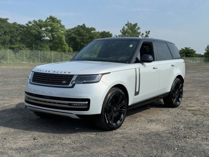 New 2024 Land Rover Range Rover SE