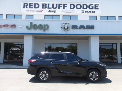 Used 2023 Toyota Highlander XLE