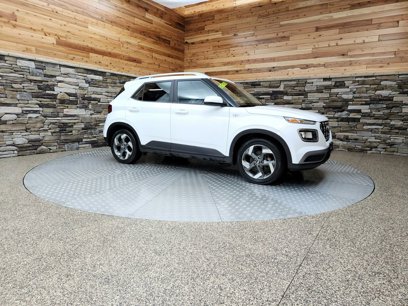 Used 2022 Hyundai Venue SEL