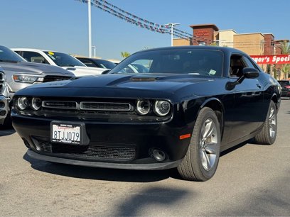Certified 2020 Dodge Challenger SXT