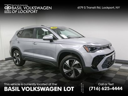 Used 2025 Volkswagen Taos SE