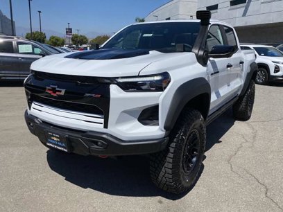 New 2025 Chevrolet Colorado ZR2 w/ ZR2 Bison Edition