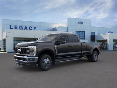 New 2025 Ford F350 4x4 Crew Cab DRW Super Duty