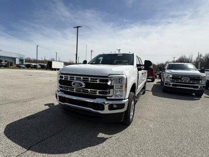 New 2025 Ford F350 XLT