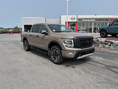 Used 2023 Nissan Titan PRO-4X w/ Pro-4x Convenience Package