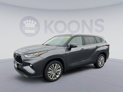 Used 2024 Toyota Highlander Platinum