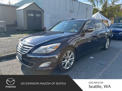 Used 2013 Hyundai Genesis 3.8 w/ Premium Pkg