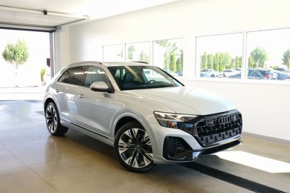 New 2025 Audi Q8 Premium Plus