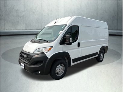 New 2025 RAM ProMaster 2500 w/ Convenience Group