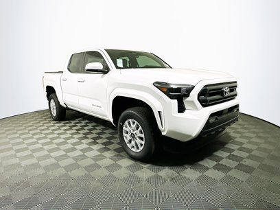 New 2025 Toyota Tacoma SR5