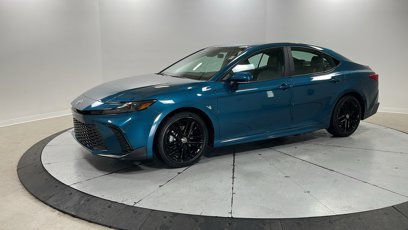 Certified 2025 Toyota Camry SE
