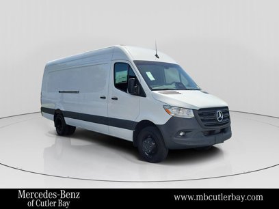 New 2025 Mercedes-Benz Sprinter 4500