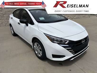 New 2025 Nissan Versa S w/ Trunk Package