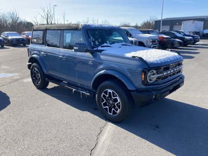 New 2024 Ford Bronco Outer Banks
