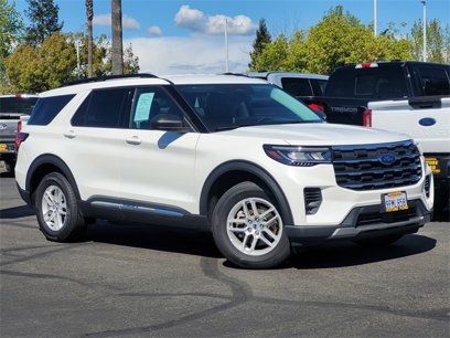 New 2025 Ford Explorer Active