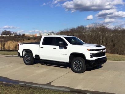 New 2025 Chevrolet Silverado 2500 Custom w/ Custom Value Package