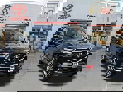 Used 2022 Acura MDX SH-AWD w/ Advance Package