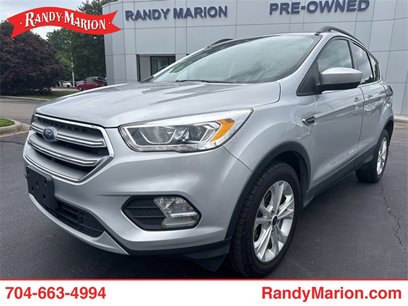 Used 2017 Ford Escape SE w/ Equipment Group 201A