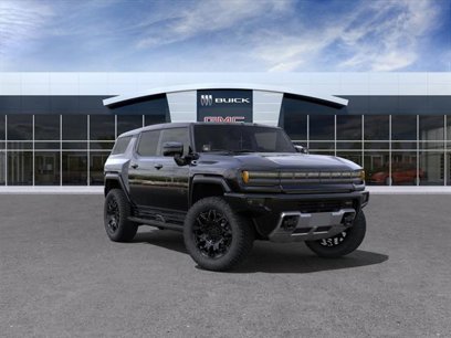 New 2025 GMC Hummer EV 3X w/ LPO, Illumination Package