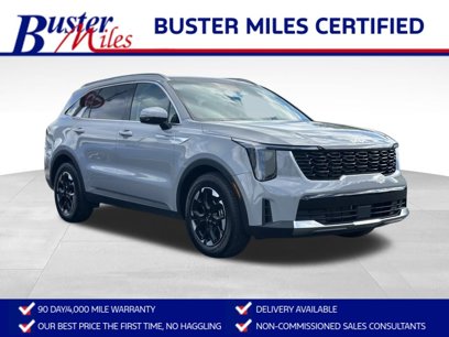 Used 2025 Kia Sorento S w/ Panoramic Sunroof Package