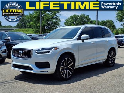Used 2022 Volvo XC90 T6 Momentum w/ Advanced Package