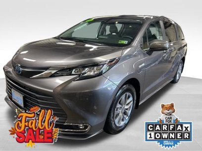 Used 2023 Toyota Sienna XLE