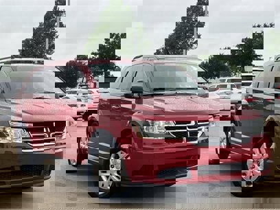 Used 2018 Dodge Journey SE w/ Connectivity Group