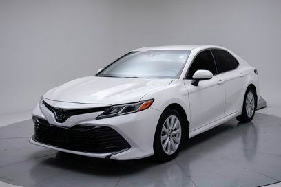 Used 2018 Toyota Camry LE