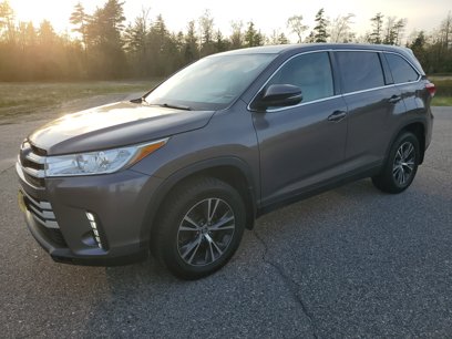 Used 2019 Toyota Highlander LE