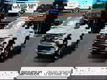 New 2025 Hyundai Tucson SEL