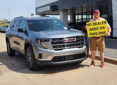 New 2025 GMC Acadia Elevation