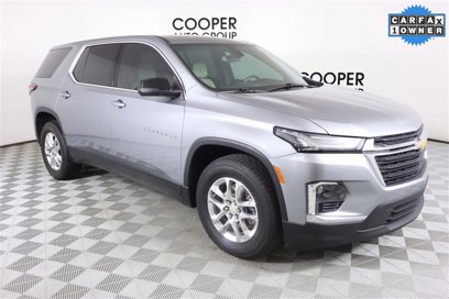 Used 2023 Chevrolet Traverse LS