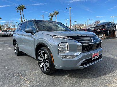 New 2025 Mitsubishi Outlander SEL