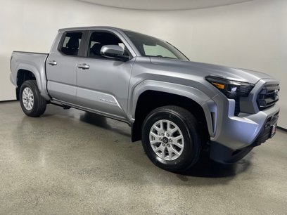 New 2025 Toyota Tacoma SR5