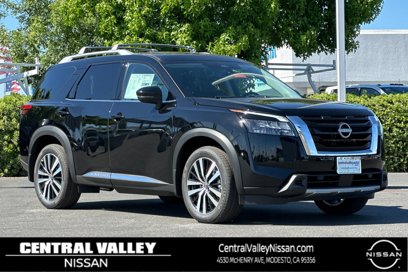 New 2025 Nissan Pathfinder Platinum