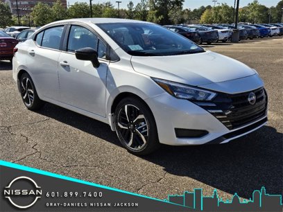 New 2025 Nissan Versa SR