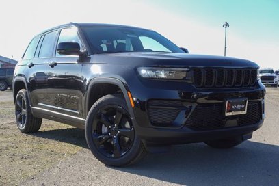 New 2025 Jeep Grand Cherokee Altitude