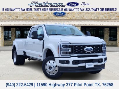 New 2025 Ford F450 Platinum w/ FX4 Off-Road Package