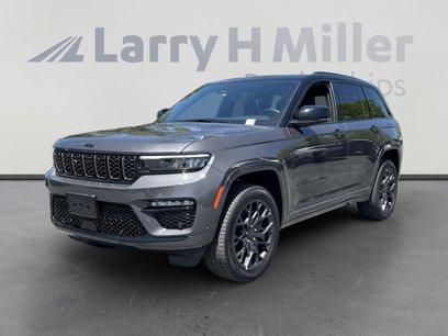 New 2025 Jeep Grand Cherokee Summit w/ High Altitude Package
