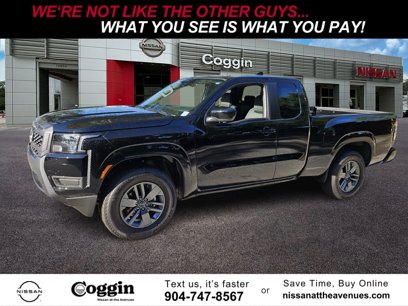 New 2025 Nissan Frontier SV