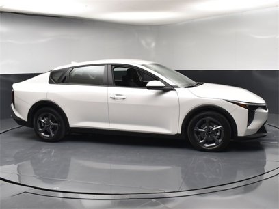 Certified 2025 Kia K4 LXS
